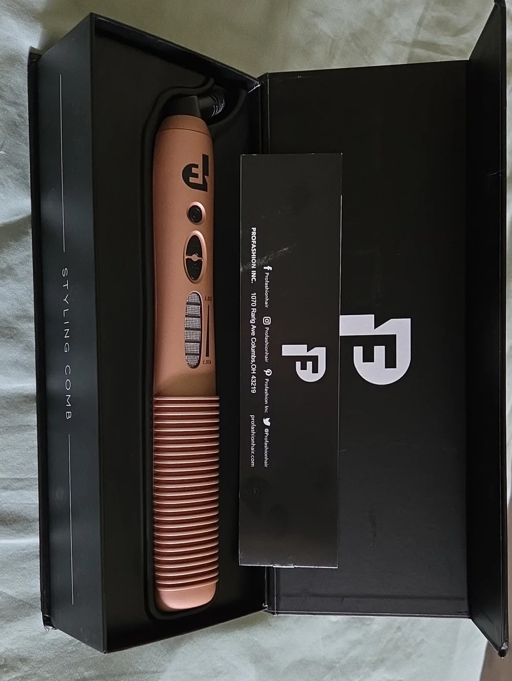 Brand New Styling Comb